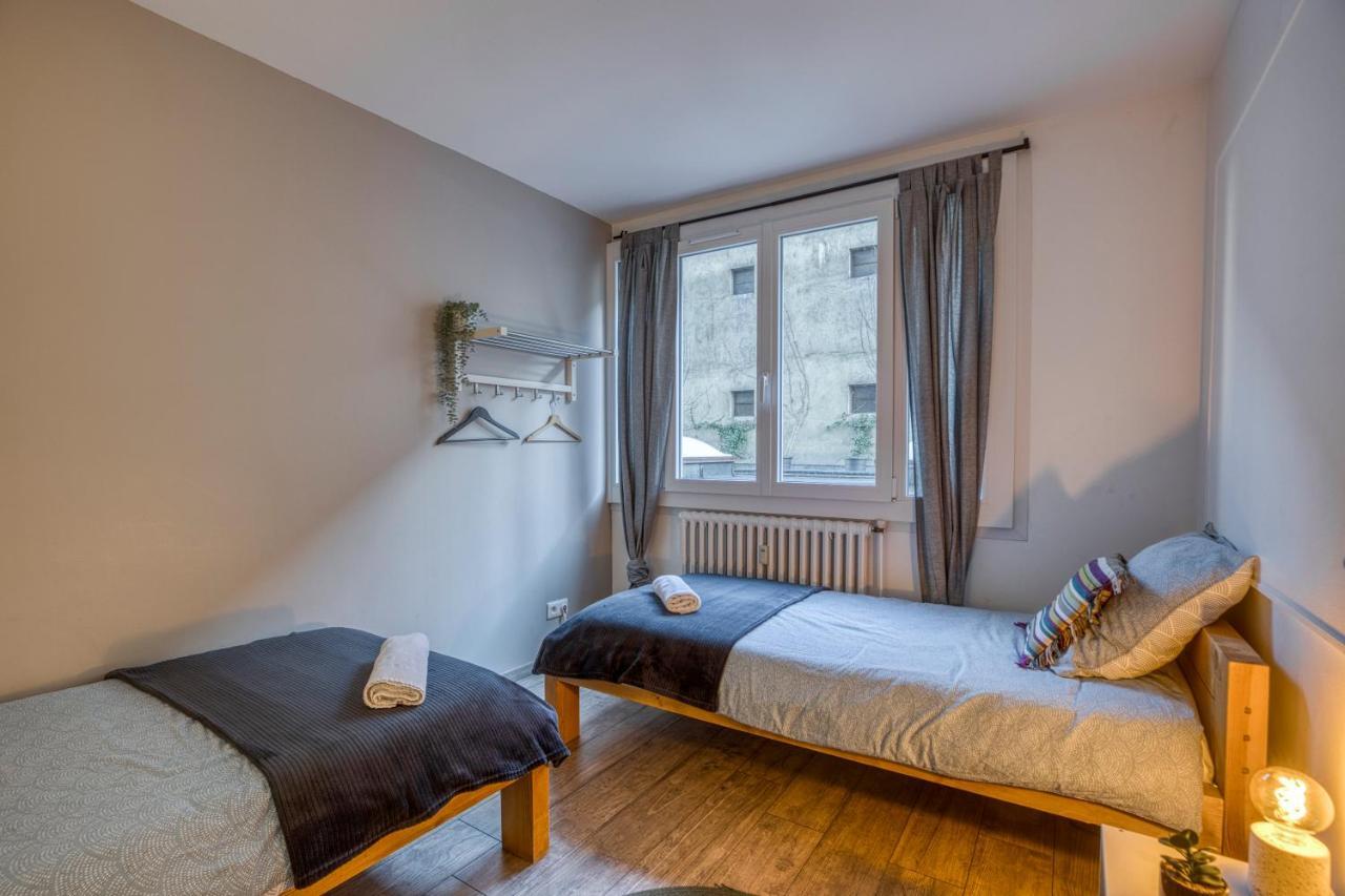 Appartement charmant et calme en plein cœur du centre-ville et à 5 min à pied du lac ! Annecy Extérieur photo