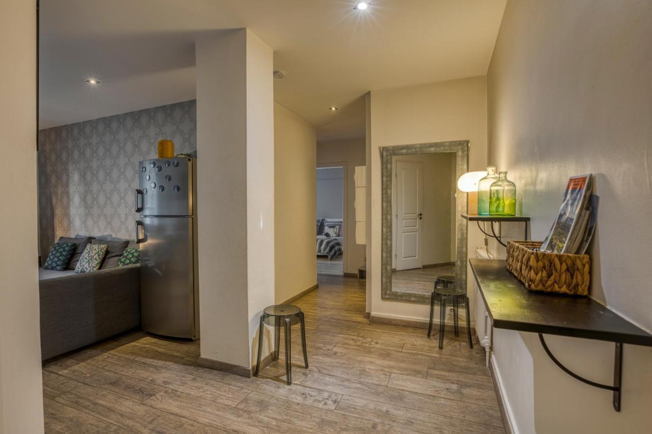 Appartement charmant et calme en plein cœur du centre-ville et à 5 min à pied du lac ! Annecy Extérieur photo